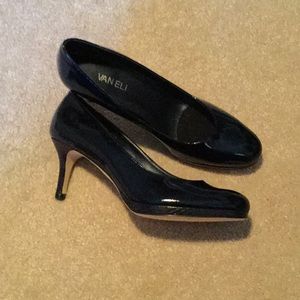 New Vaneli Navy Blue Patent Leather Pumps